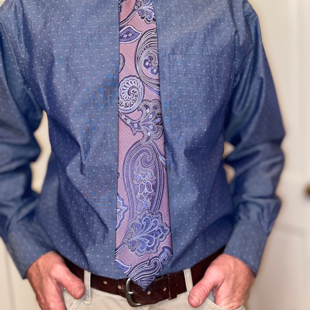 Joseph A Bank Tie